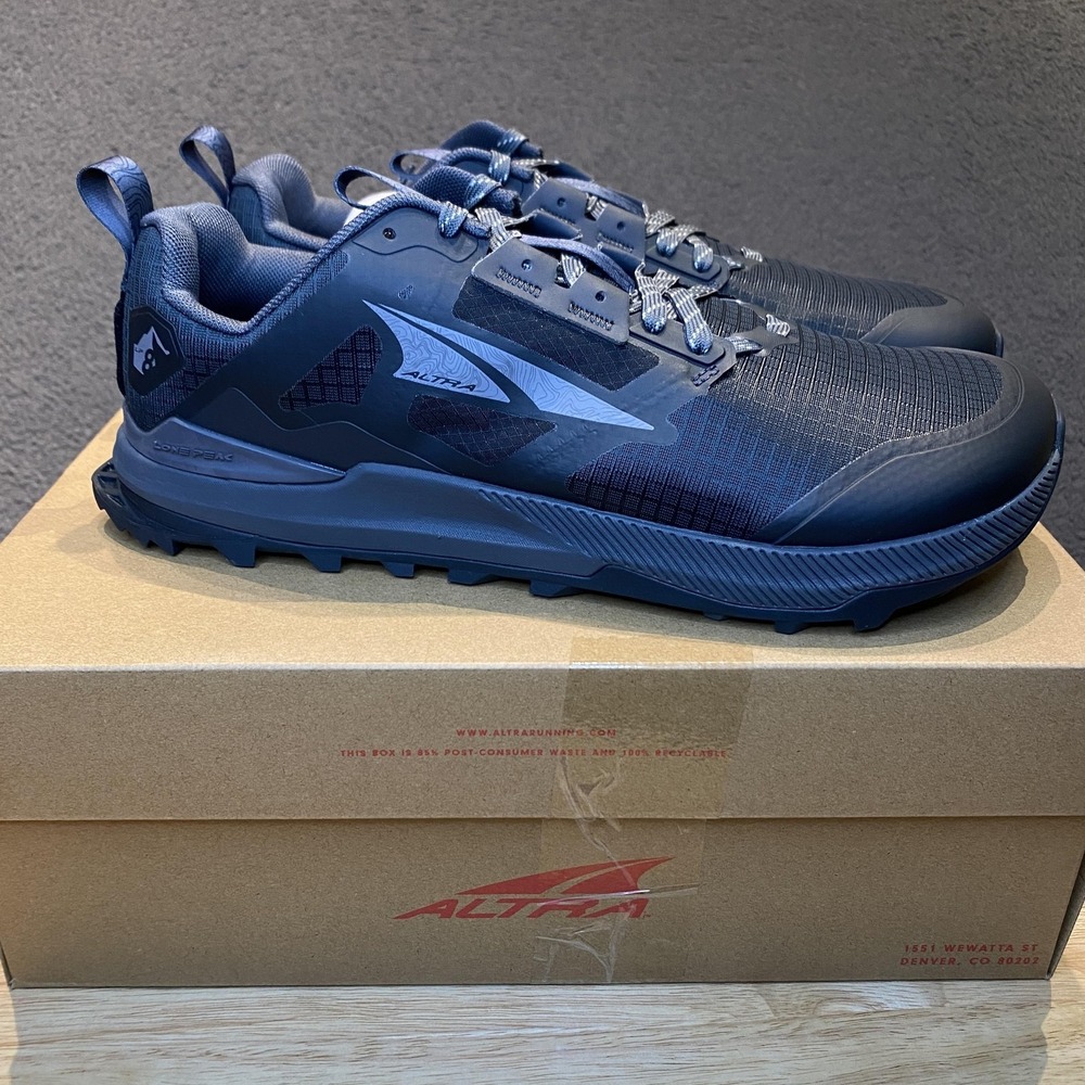 Altra Lone Peak 8 Shoes Mens Size 9.5 Black Gray Trail Running Hiking Sneakers
